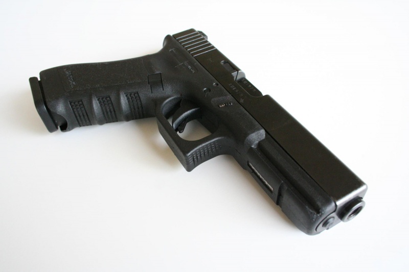File:Glock-17-handgun.jpg